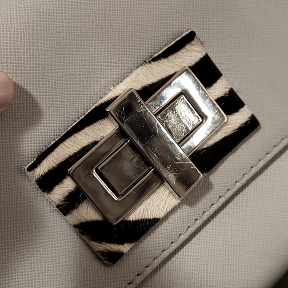 Guliver Design handmade Handbag in light grey - Picture 7 of 12